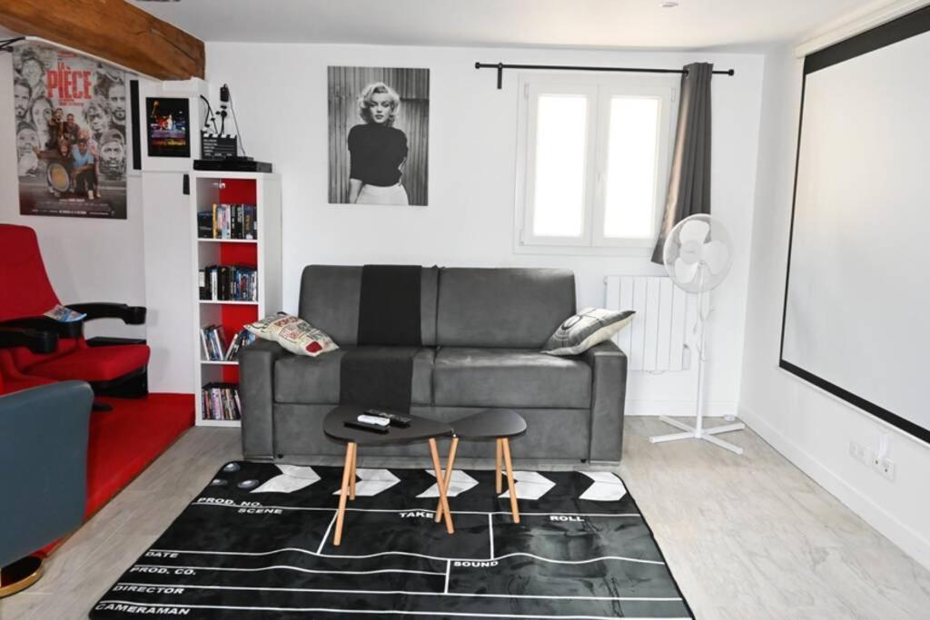 Cinema Appartement 10Mn Aeroport Roissy Cdg Villeneuve-sous-Dammartin Kültér fotó
