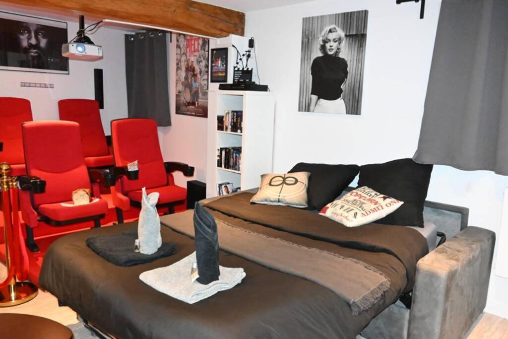 Cinema Appartement 10Mn Aeroport Roissy Cdg Villeneuve-sous-Dammartin Kültér fotó